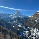 Matterhornview Viktoria B アパート